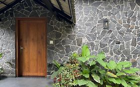 Flower Valley Plantation Homestay